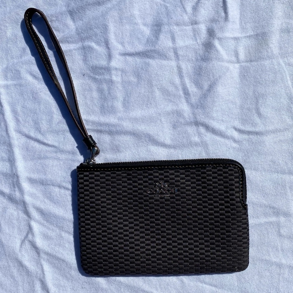 NEW! COACH Zip Wristlet - Never used